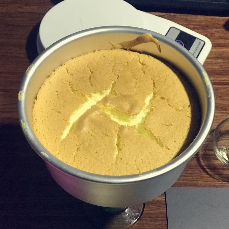 奶油蛋糕的戚风蛋糕坯（更新空气炸锅做法）