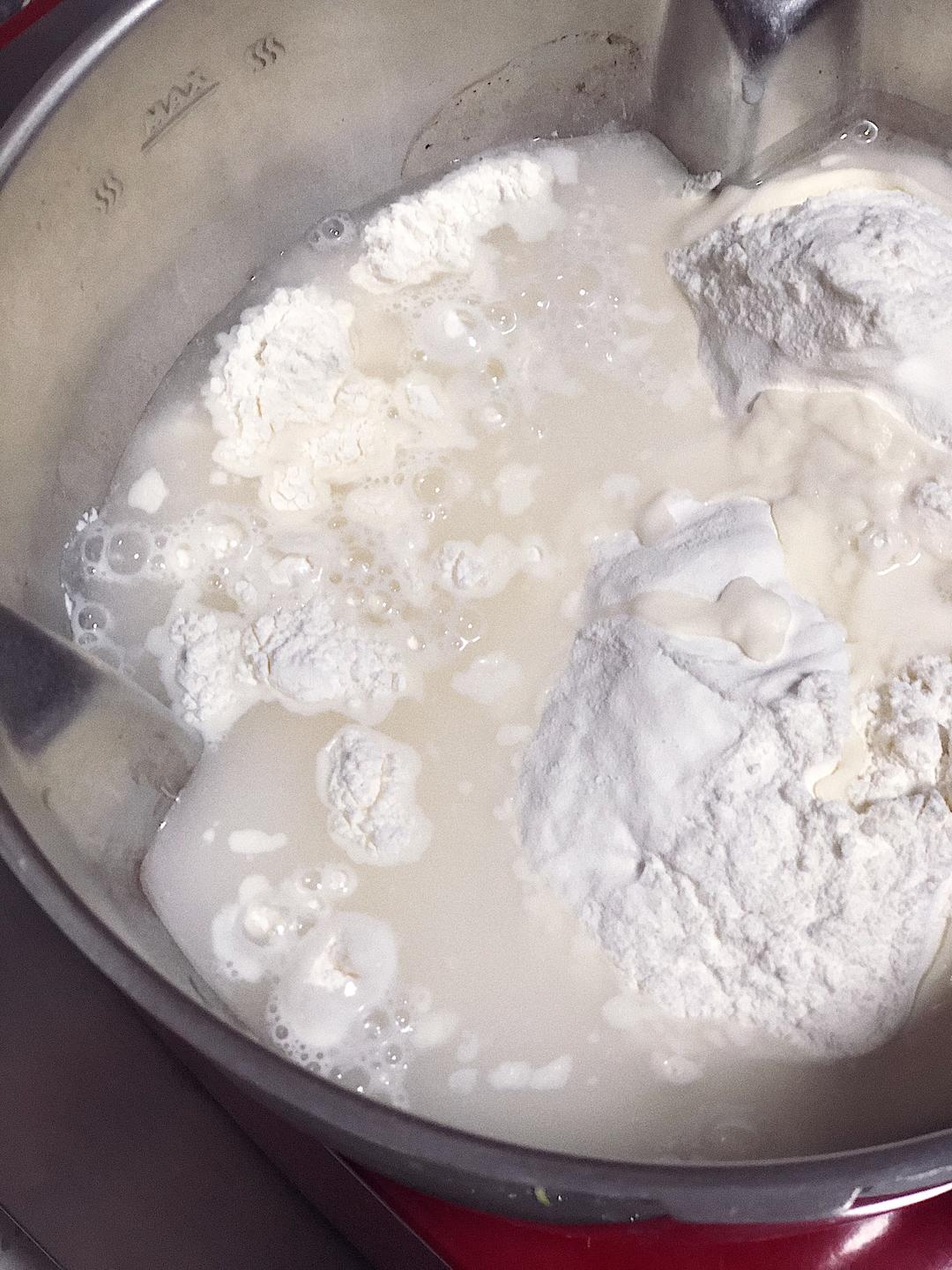 纯奶手撕吐司的做法 步骤1