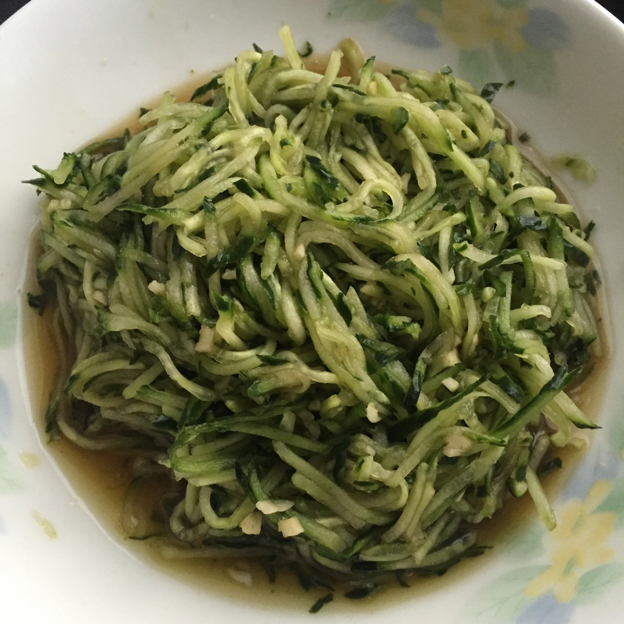 凉拌黄瓜