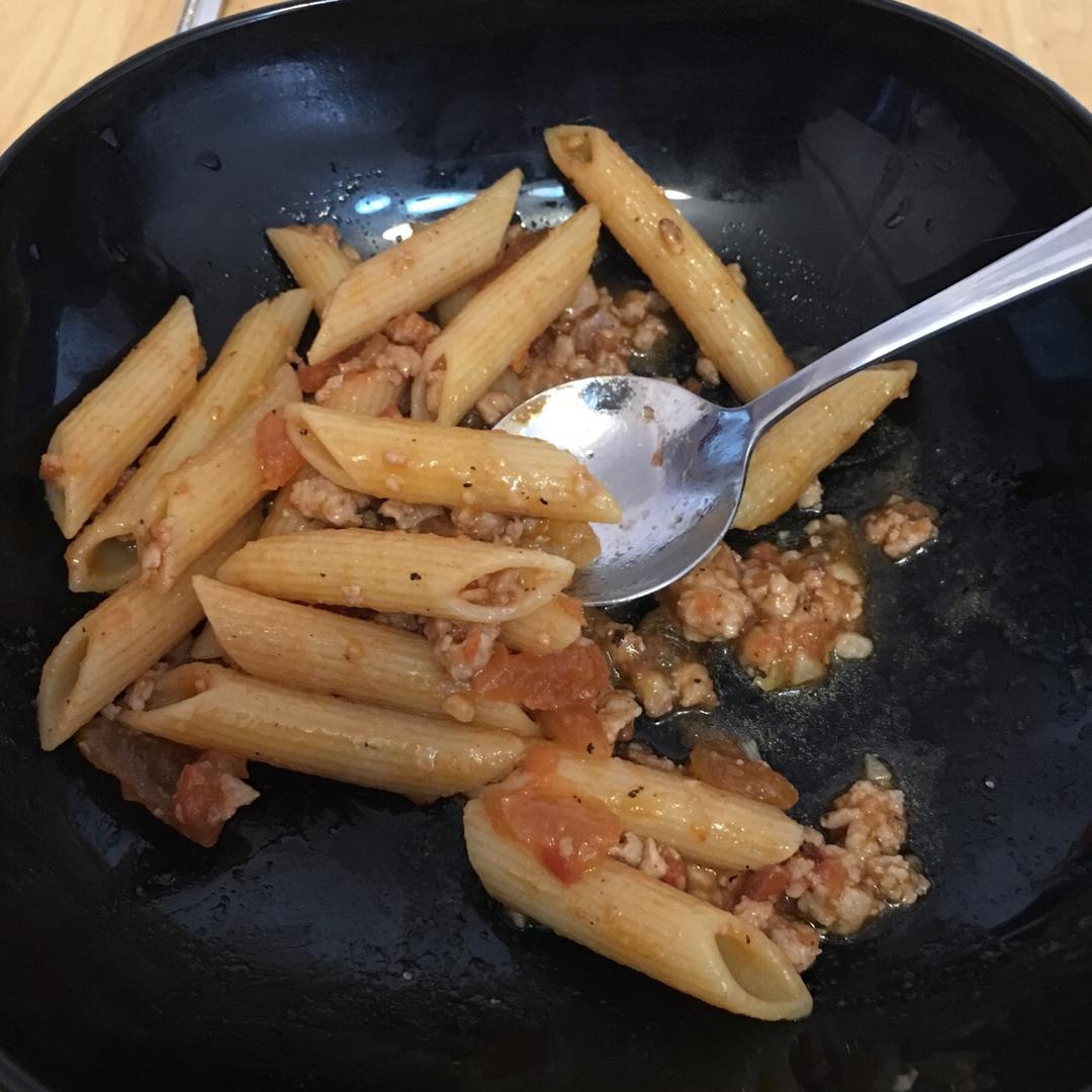 【番茄肉酱意面】