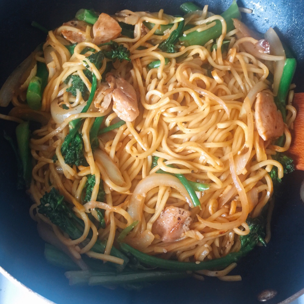 麻酱鸡肉面  Sesame paste Chicken Noodles