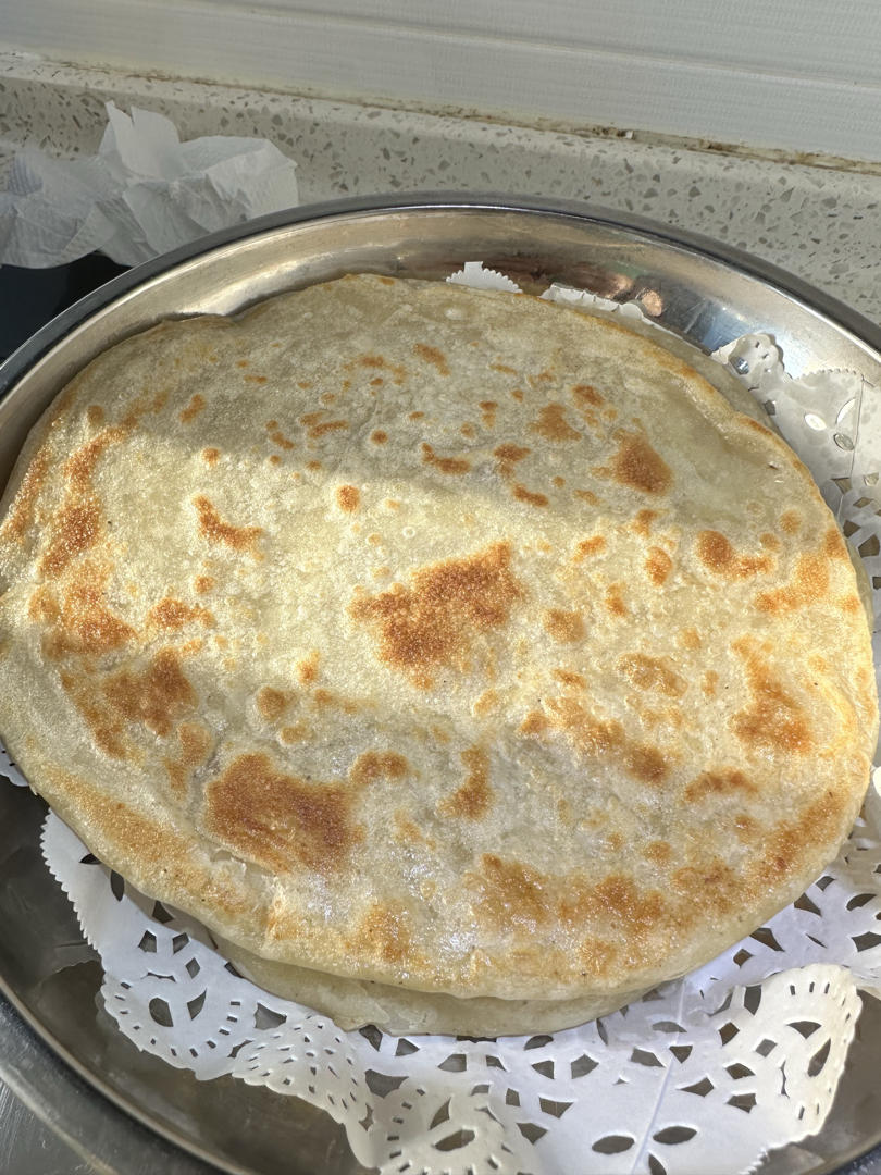 简单柔软的半烫面家常千层饼，附轻松和面工具小妙招
