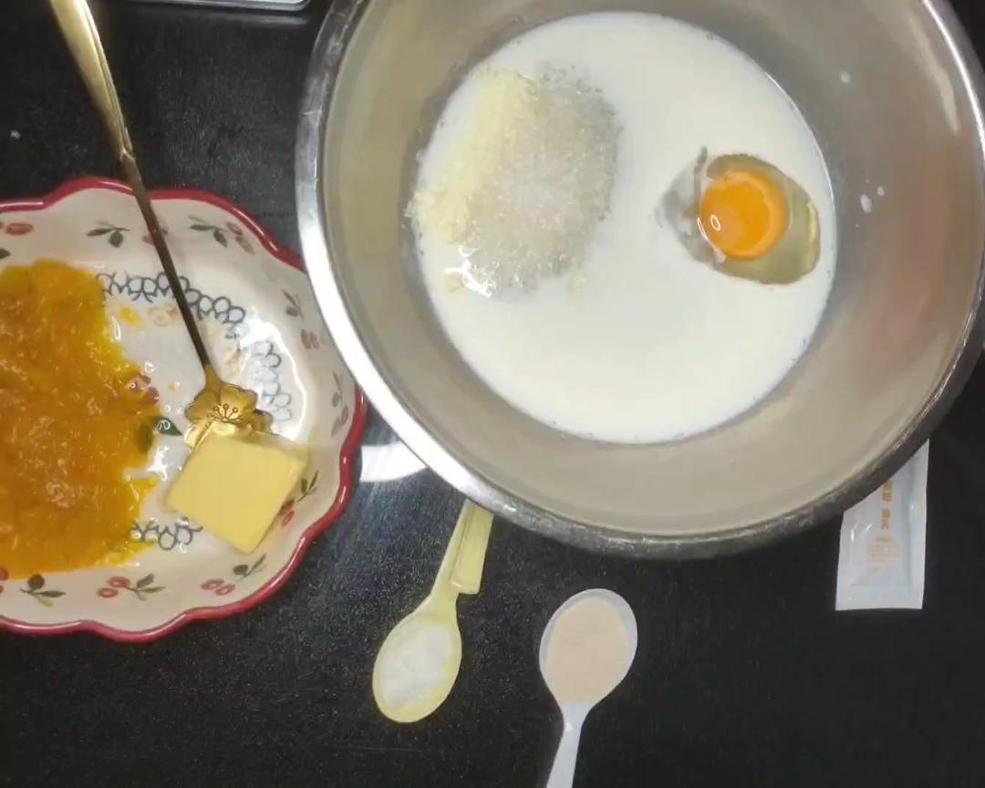 纯奶手撕吐司的做法 步骤1