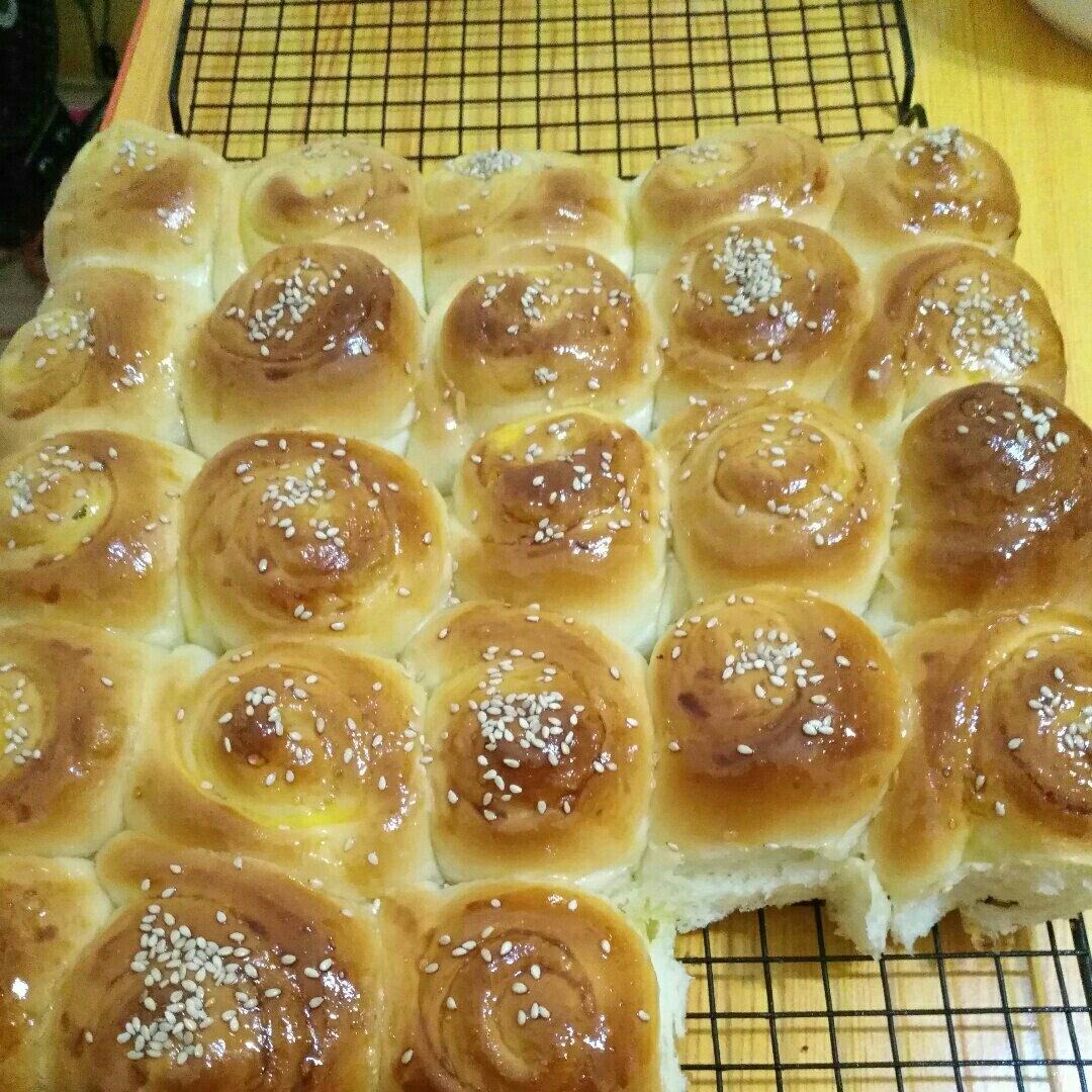 脆底蜂蜜小面包
