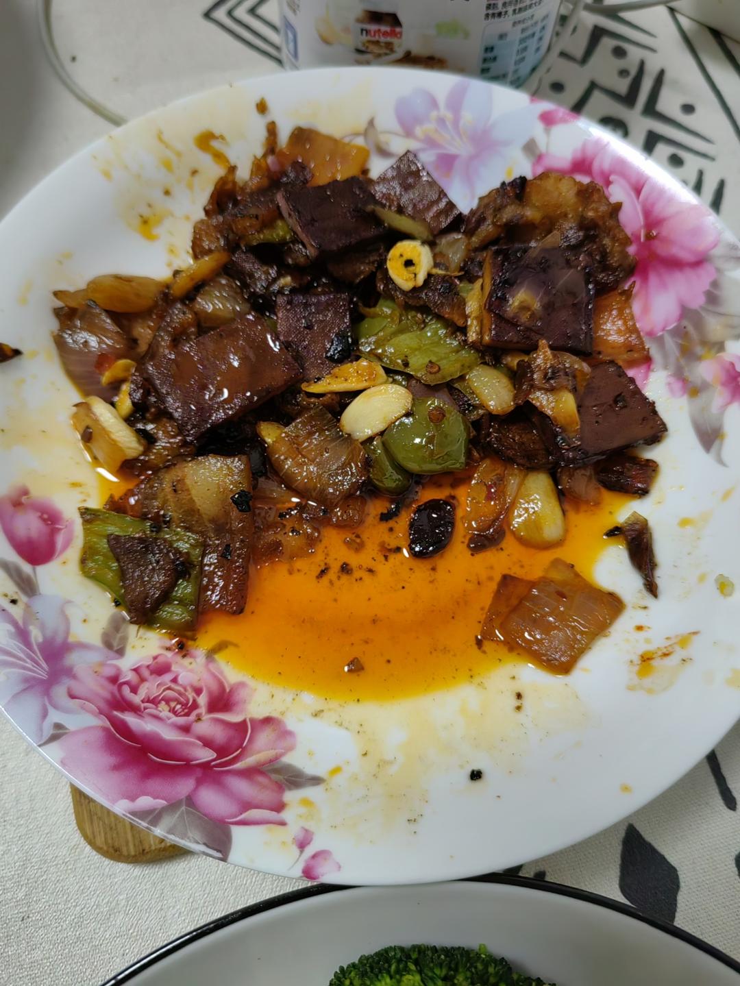 酱爆肉片