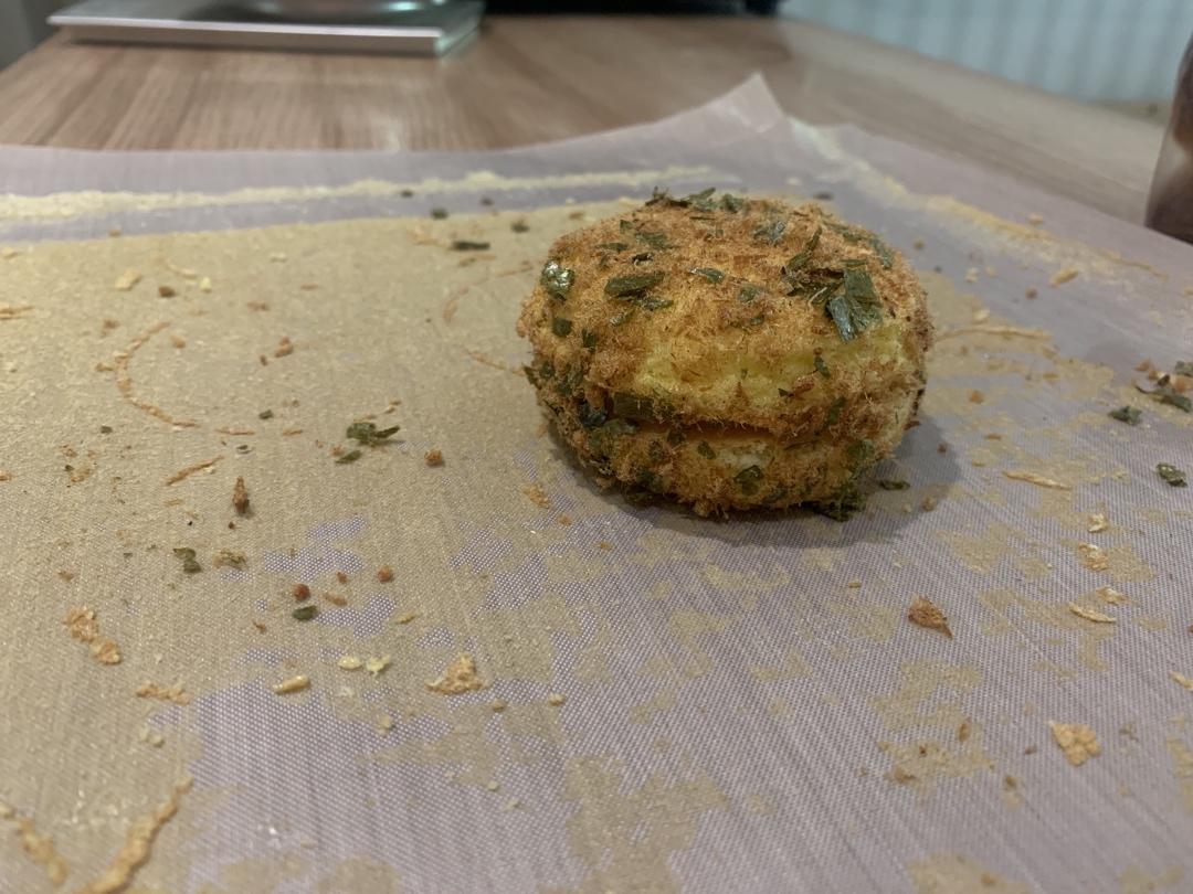 美味海苔肉松小贝