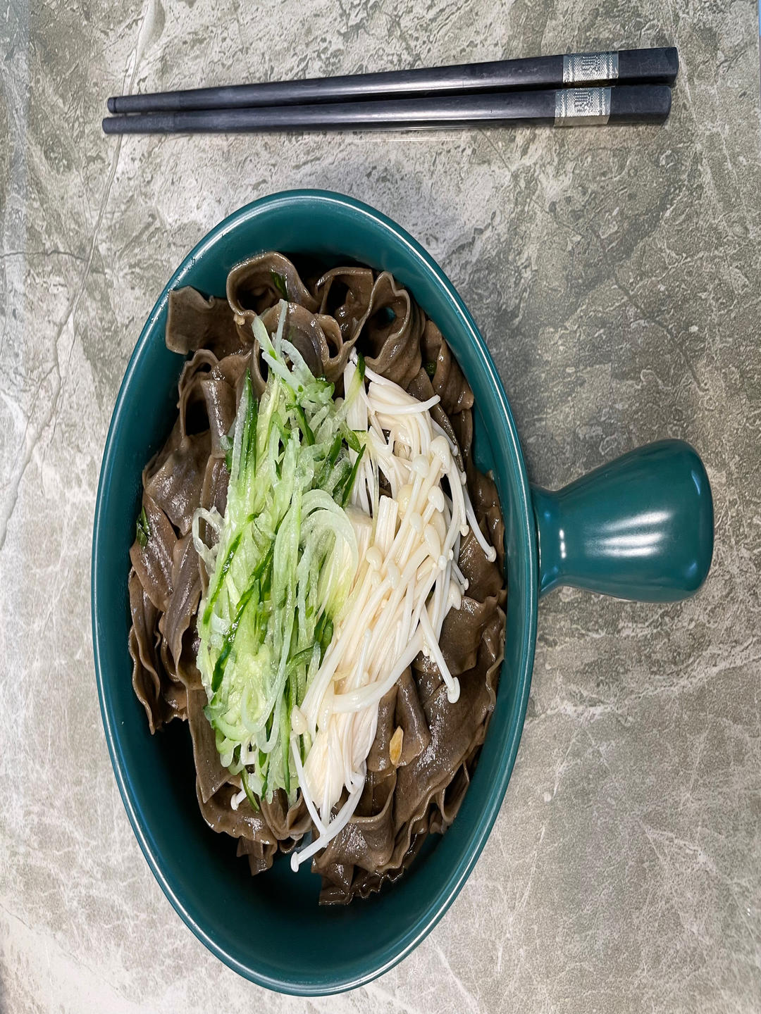 葱油刀削面这样做让你吃完直接舔碗洗都不用洗