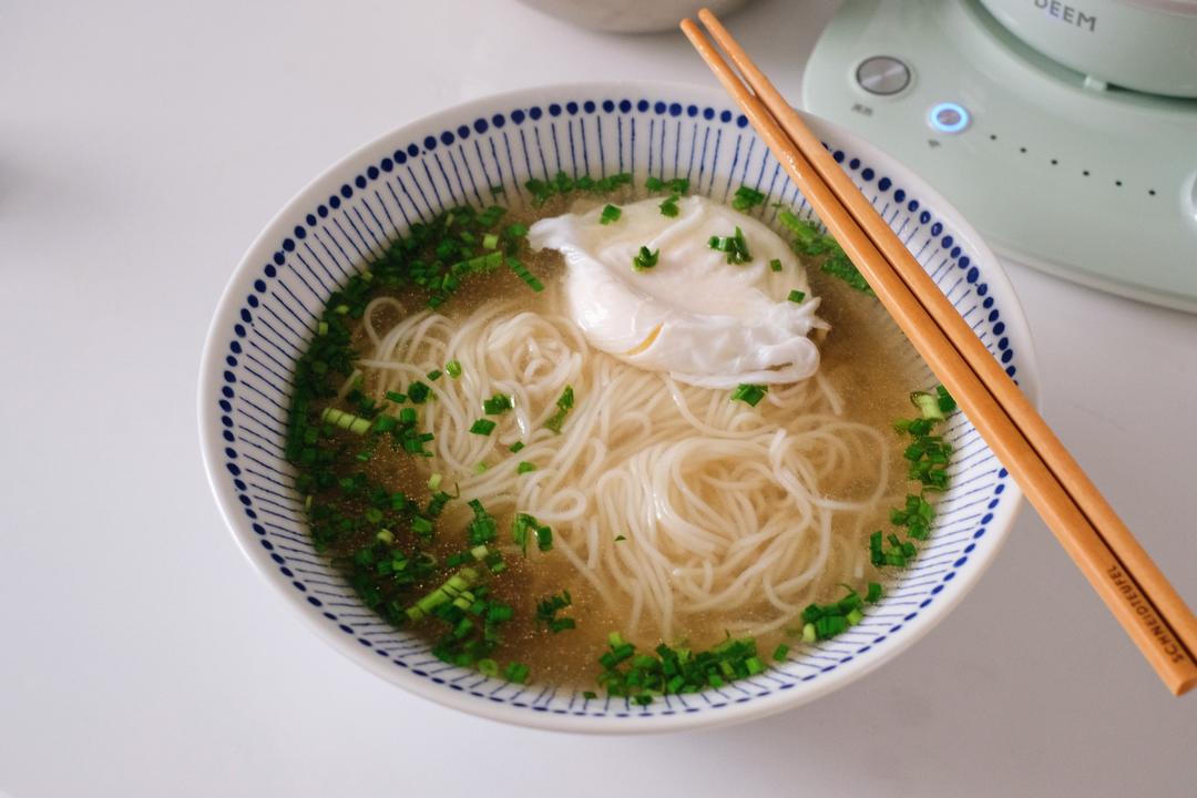 酸汤挂面卧荷包蛋【2月北鼎养生壶食谱】