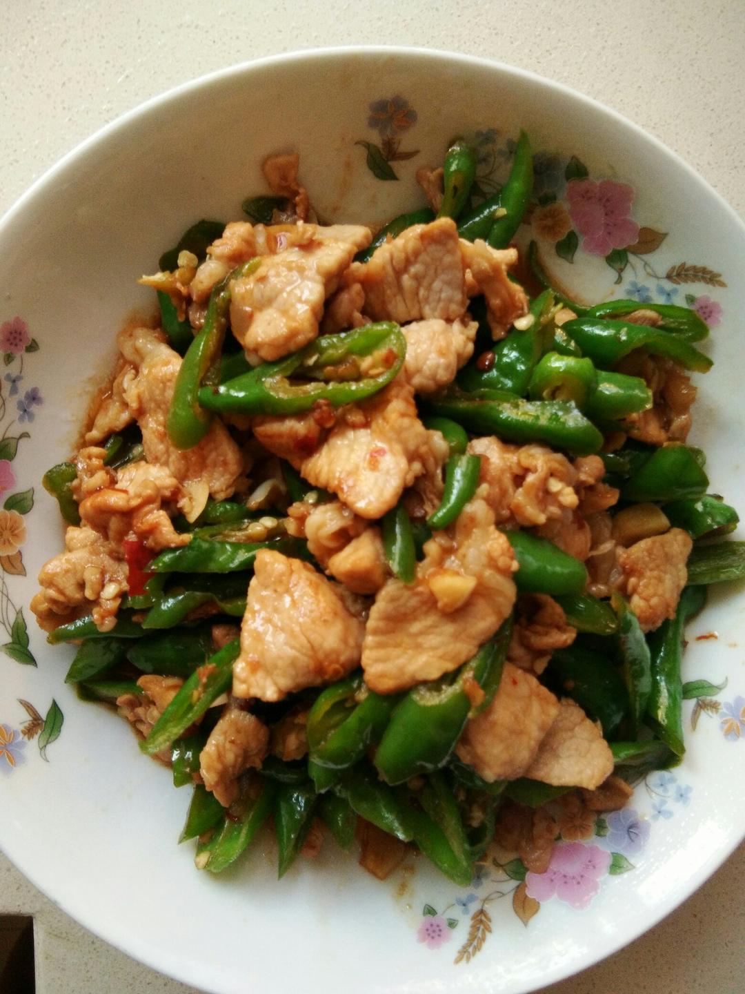 老丁的私房菜-小炒肉