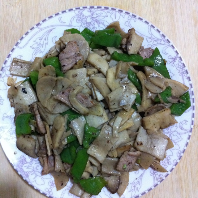 青椒杏鲍菇炒肉丝