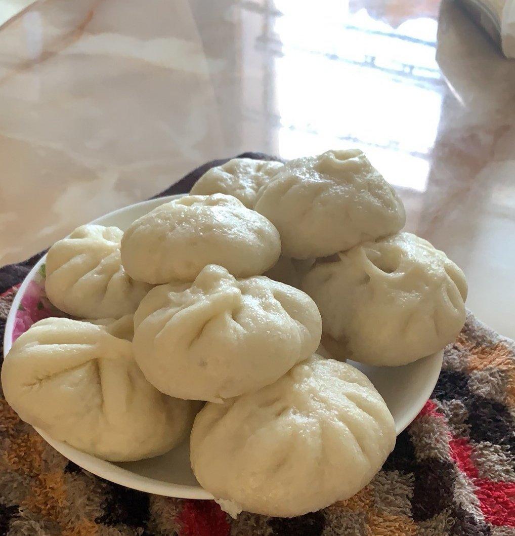 松软多汁的肉包子