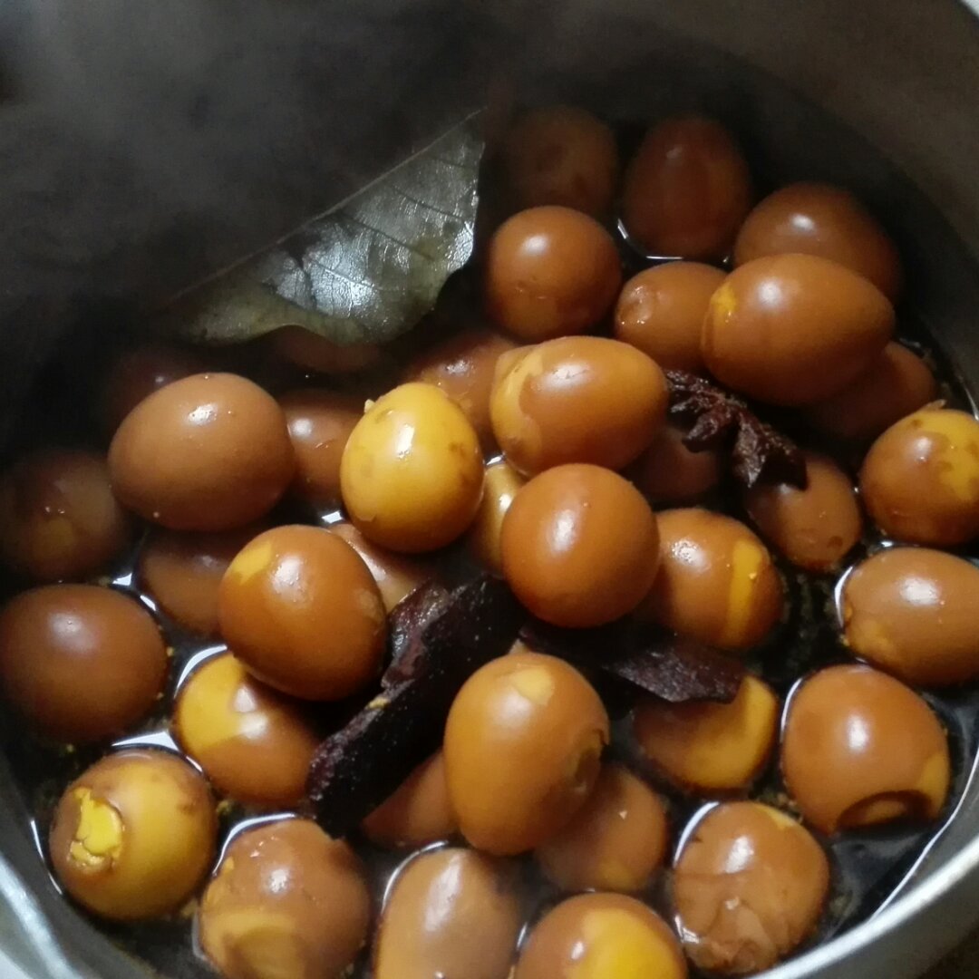 香巴佬卤蛋