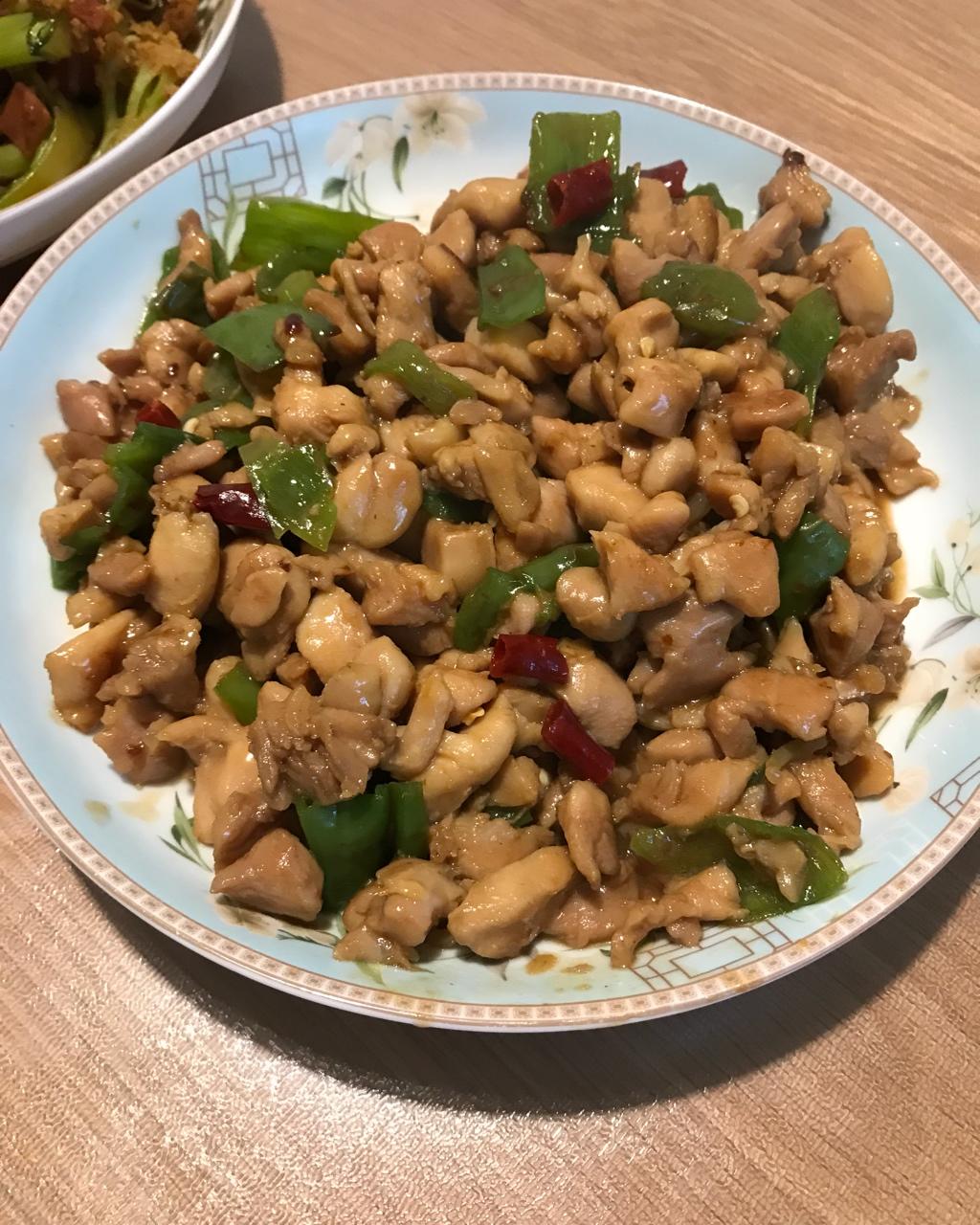 青椒炒鸡腿肉（大厨级别）