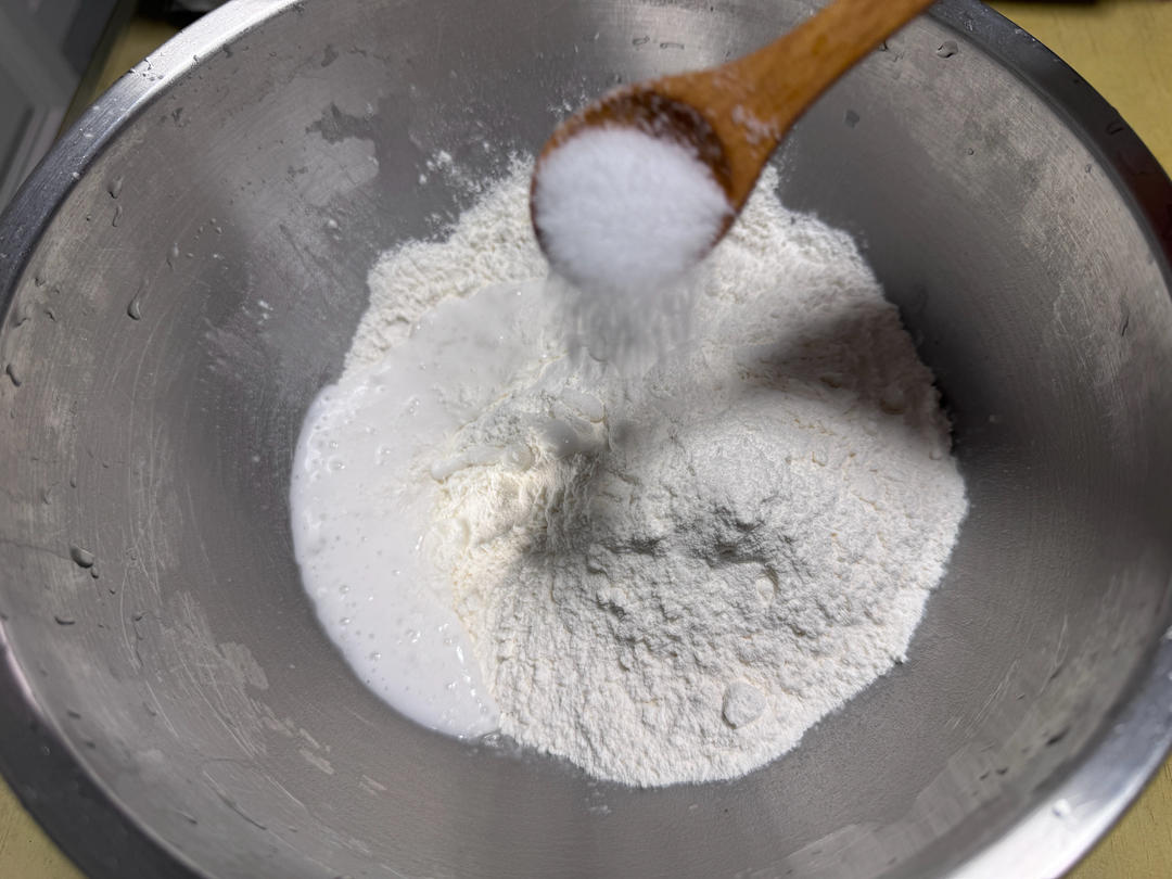 纯奶手撕吐司的做法 步骤1