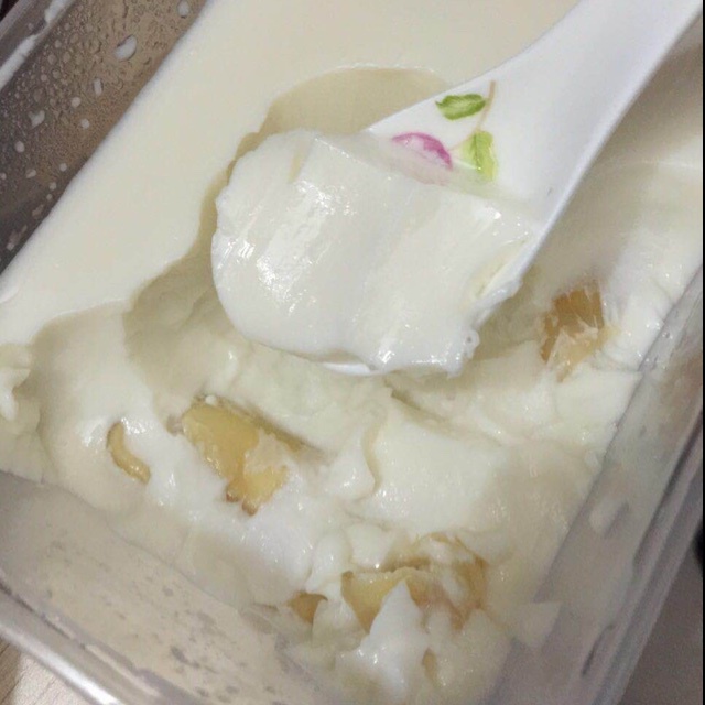 花胶牛奶冻