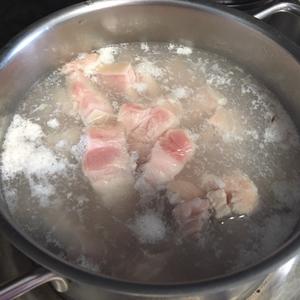 【小失食谱】梅干菜红烧肉的做法 步骤5