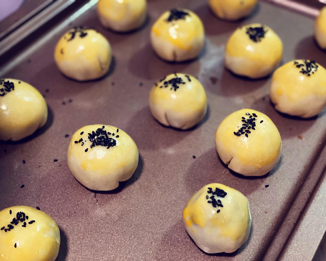 蛋黄酥（大包酥）新手包会！的做法 步骤22