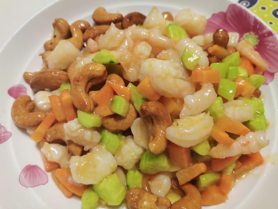 腰果虾仁的做法