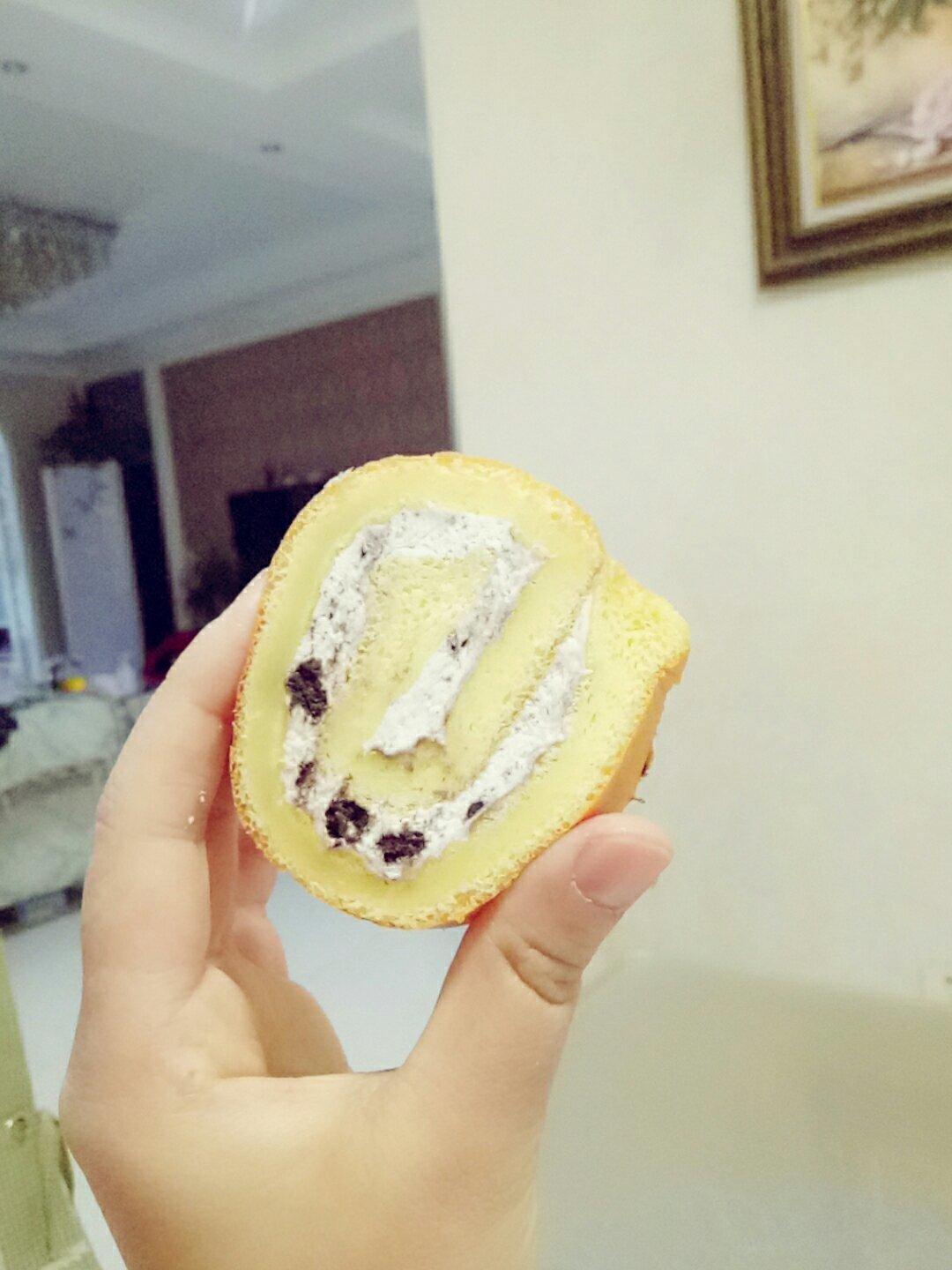 一口天堂超好吃的咸奶油奥利奥卷/蛋糕篇6：「厚卷」