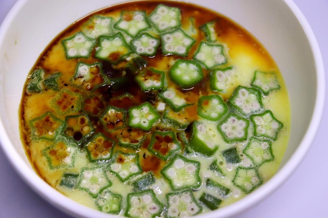 秋葵蒸蛋（简单营养快手）