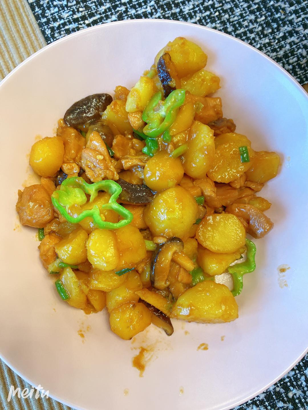 土豆红烧鸡腿肉