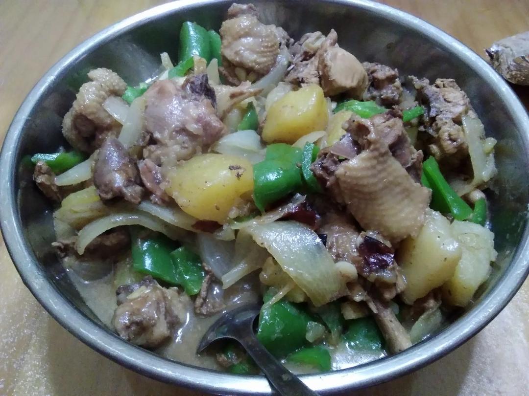 新疆大盘鸡无需争议