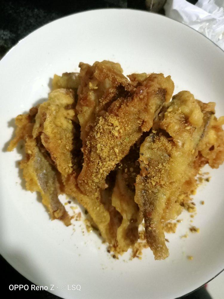 酥炸小黄花鱼