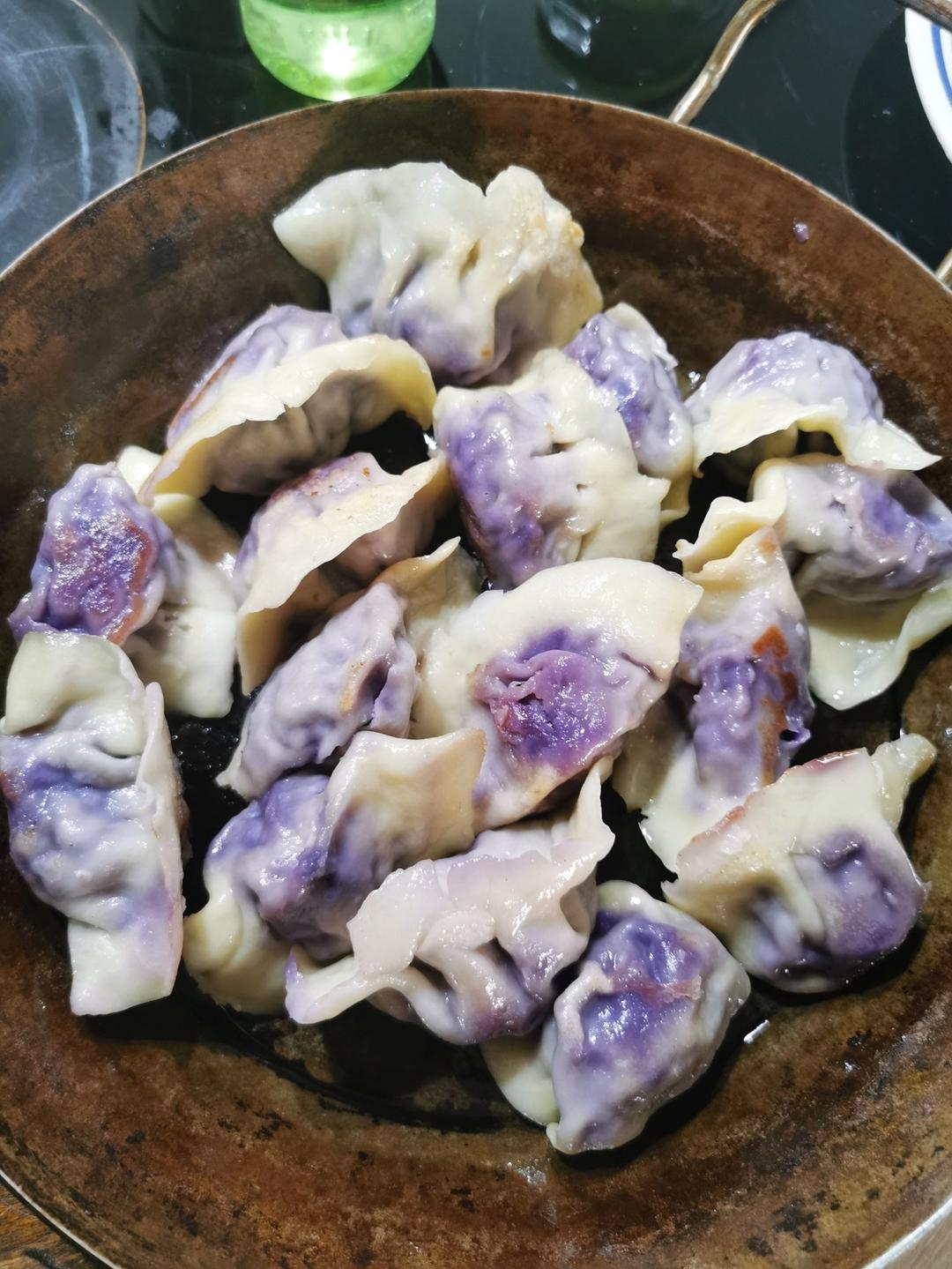紫甘蓝馅儿的饺子