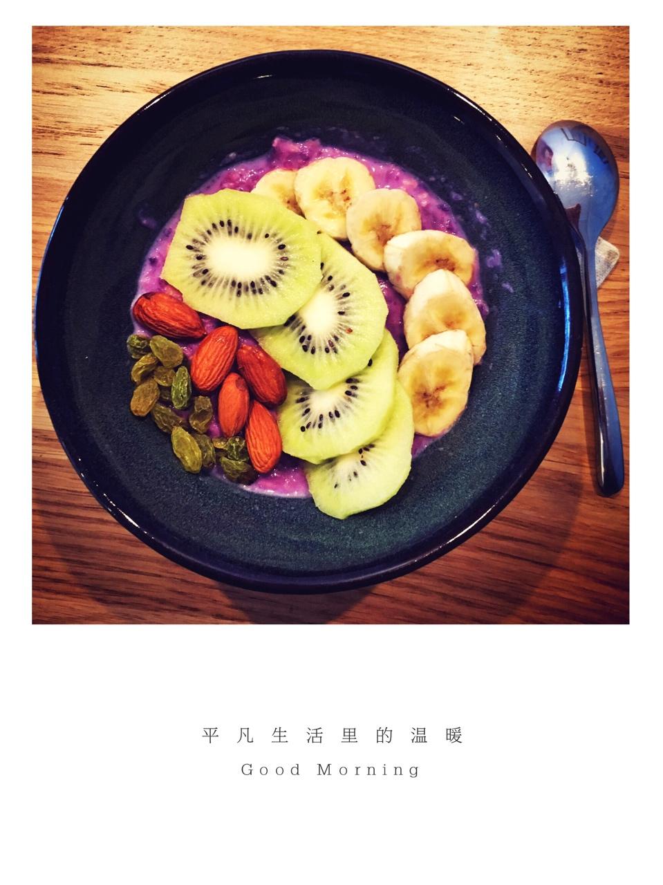 紫薯隔夜燕麦粥