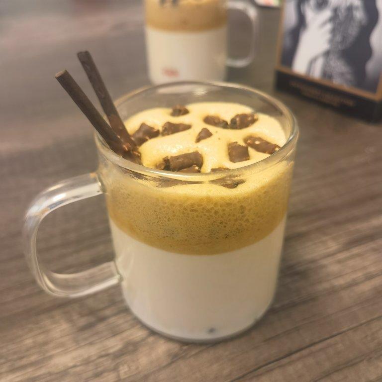 最近超火的泡沫咖啡奶盖☕️又名“4000次咖啡”