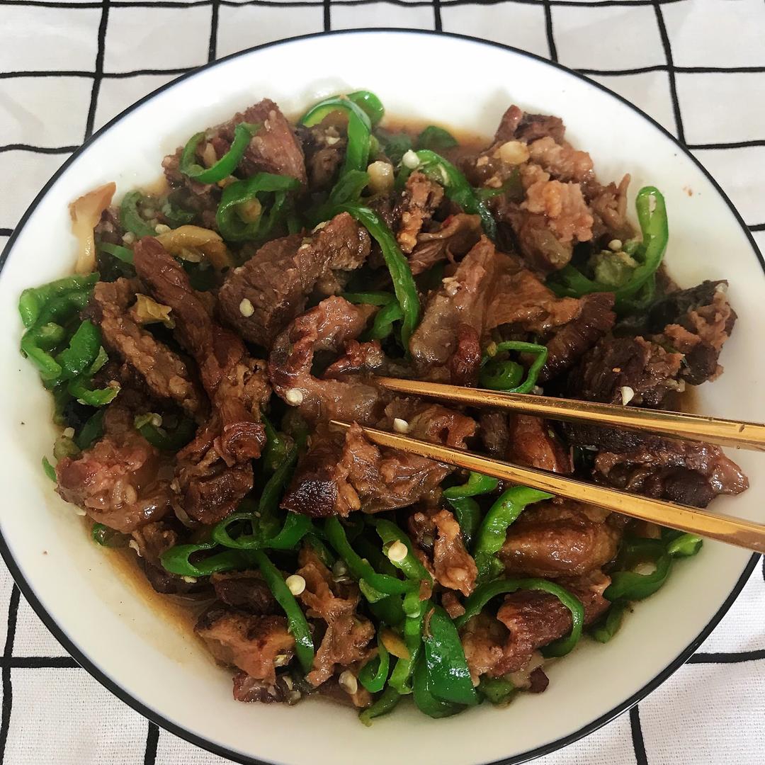 香辣牛腩煲