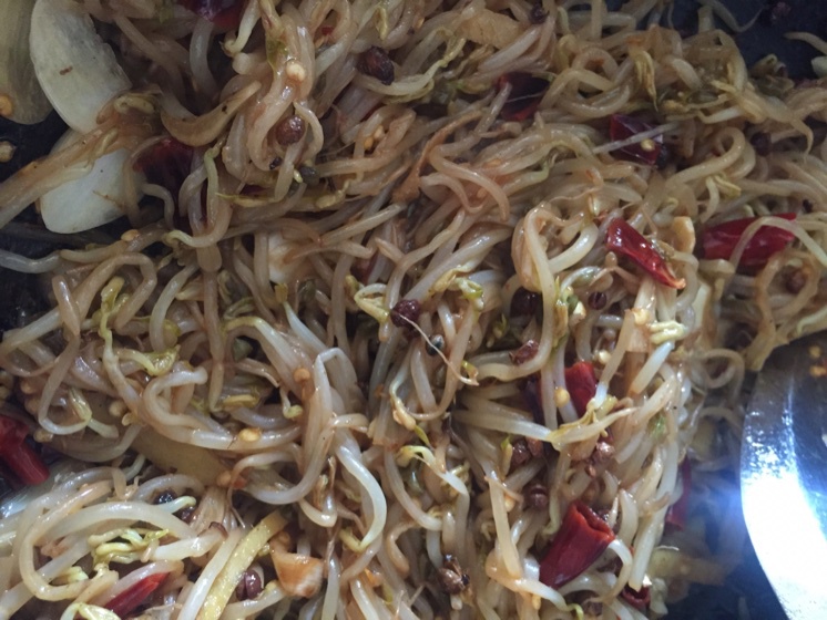 酸辣绿豆芽