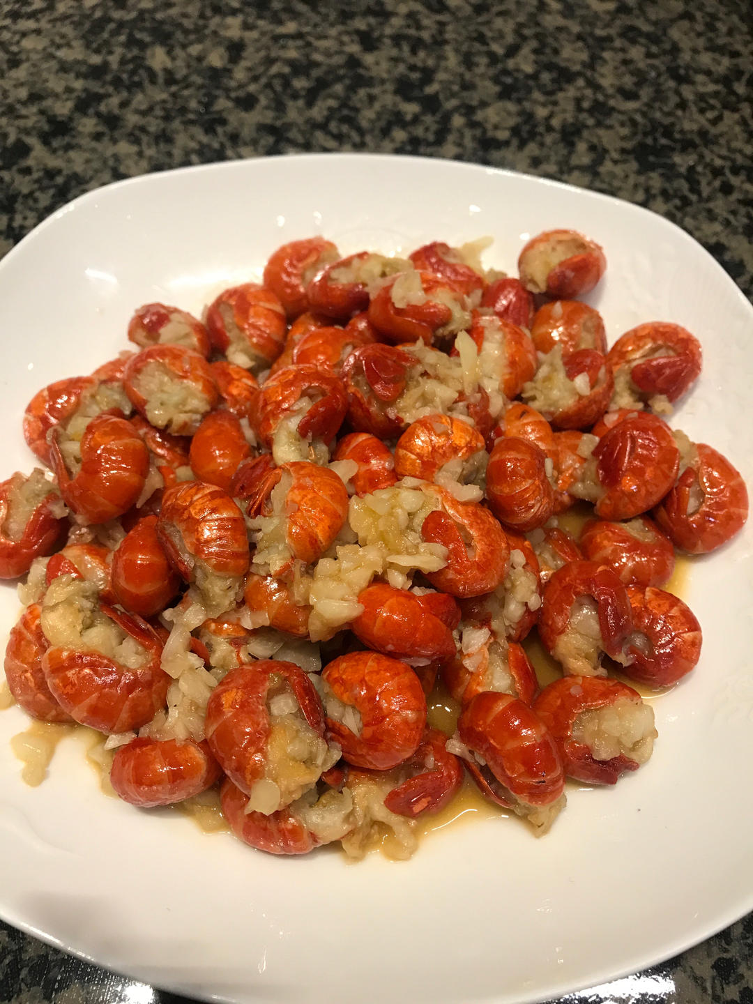 简简单单の蒜蓉炒虾尾🦐