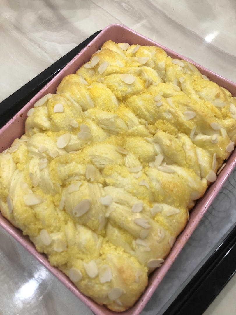 奶香软萌(๑• . •๑)椰蓉小吐司