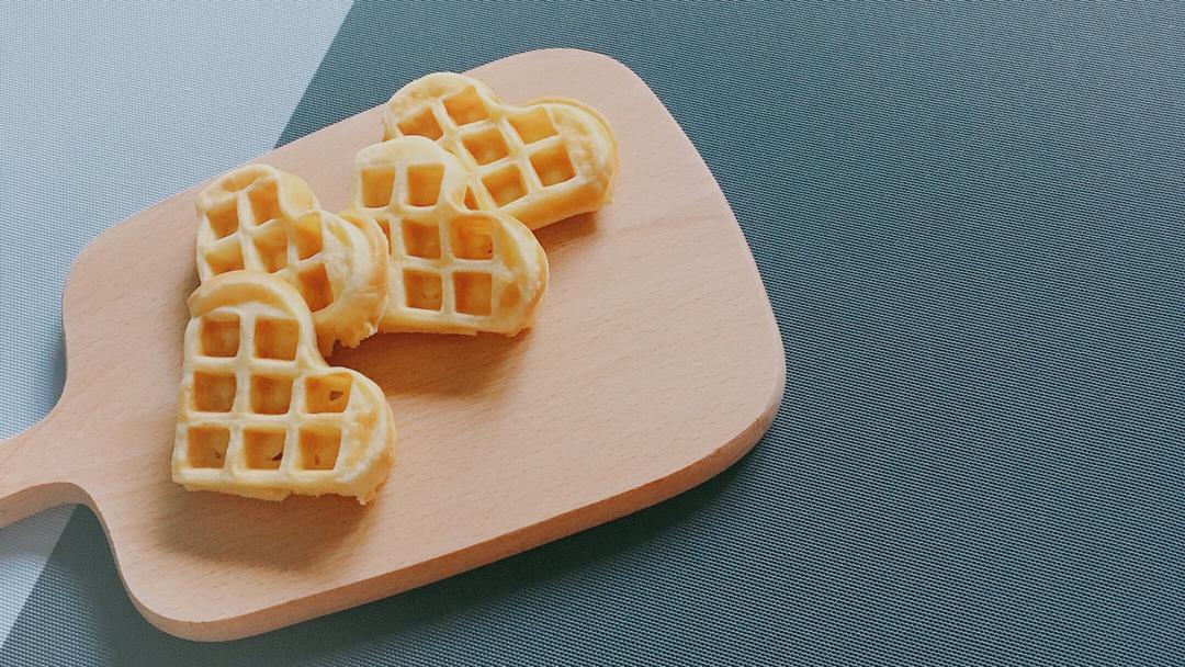 酸奶糯米华夫饼