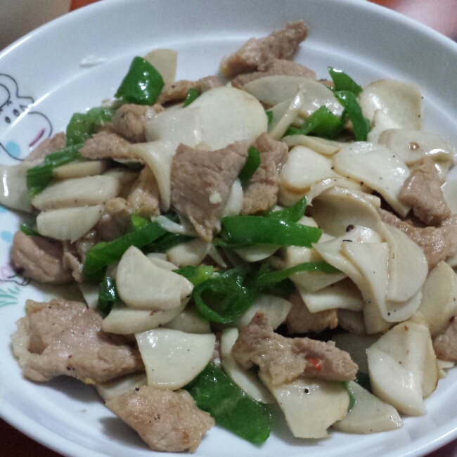 杏鲍菇炒肉片