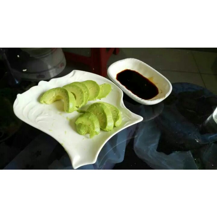 牛油果刺身