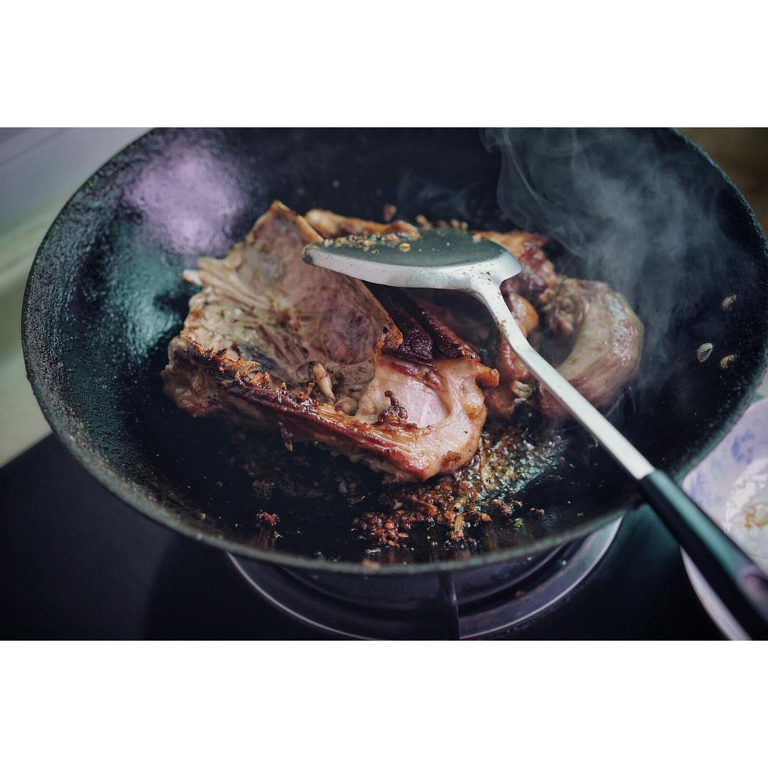 扒鹅-碌鹅