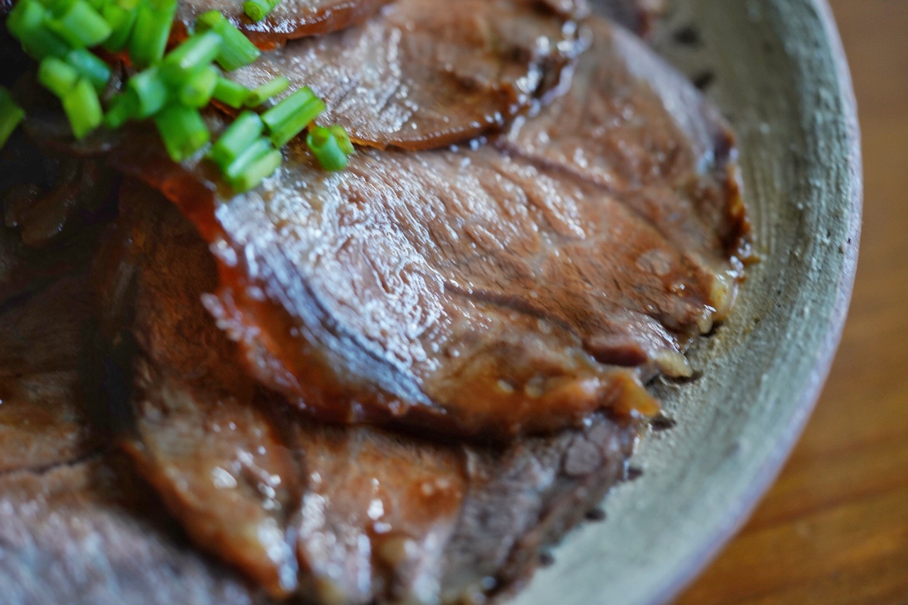 超级美味下酒菜—卤牛肉的做法