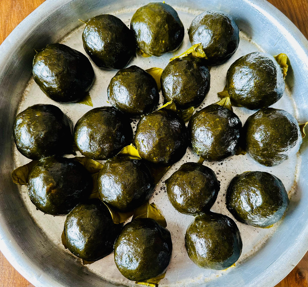 艾青团  艾糍（又名艾果）