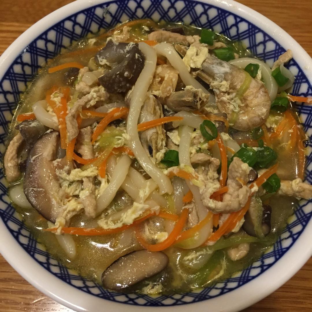 海参鲜虾鲜蔬面