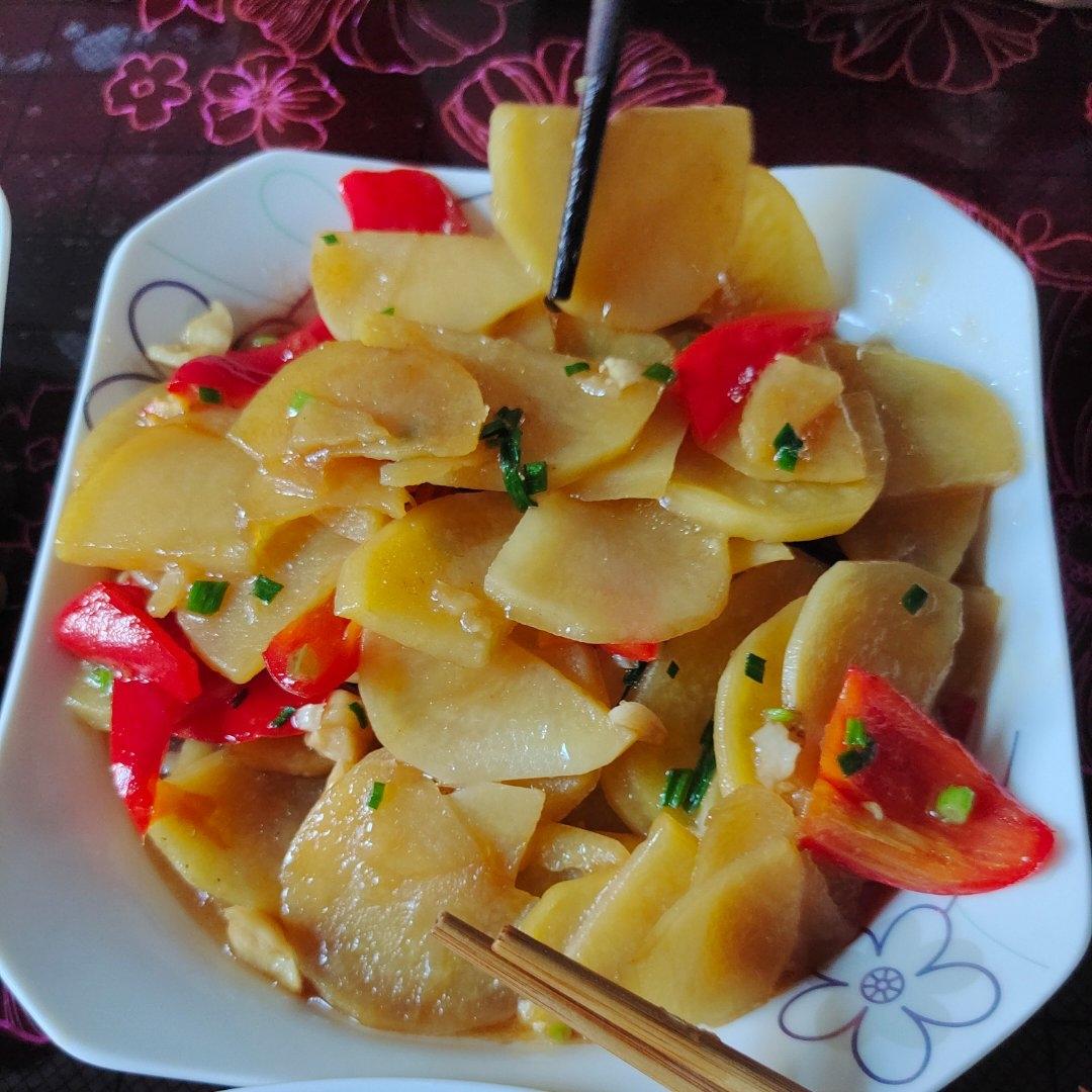 红烧土豆片