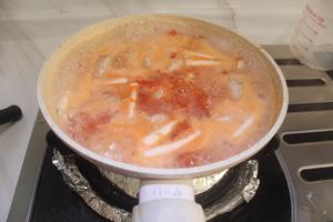 减脂午餐之番茄菌菇沙巴鱼，简单又好吃😋的做法 步骤15