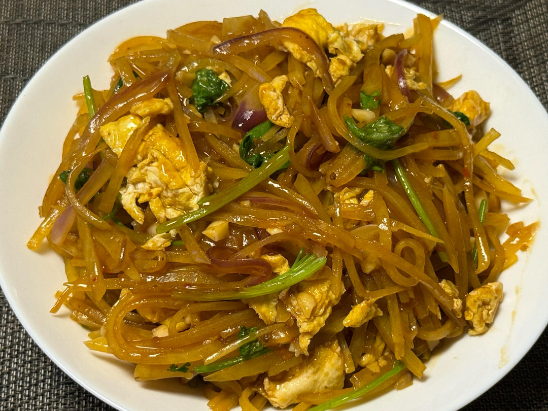 烂糊土豆丝炒鸡蛋