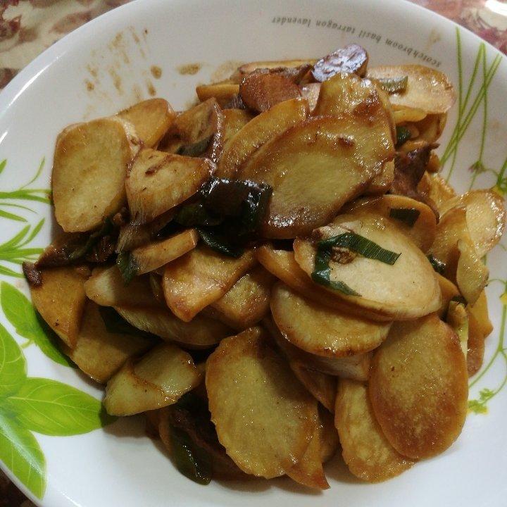 简单上手茭白炒肉