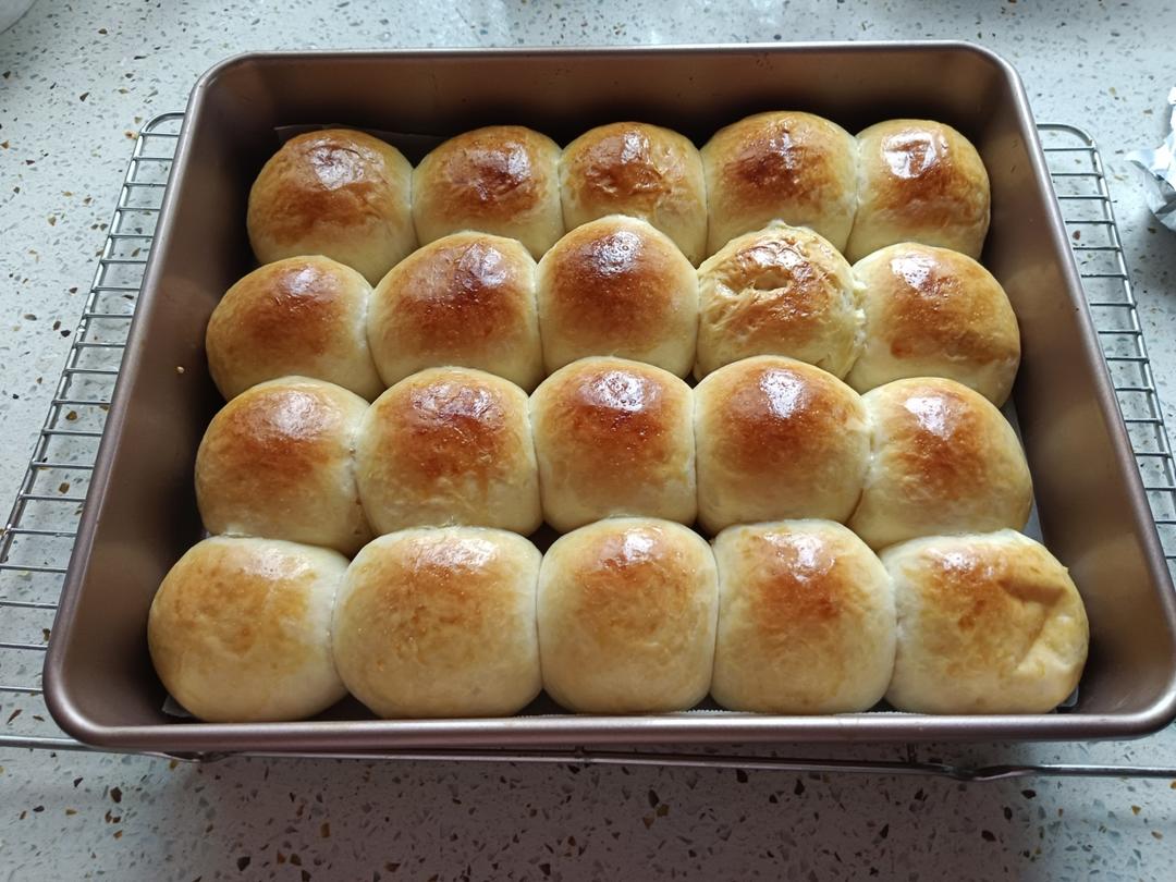 淡奶油小餐包不加黄油版