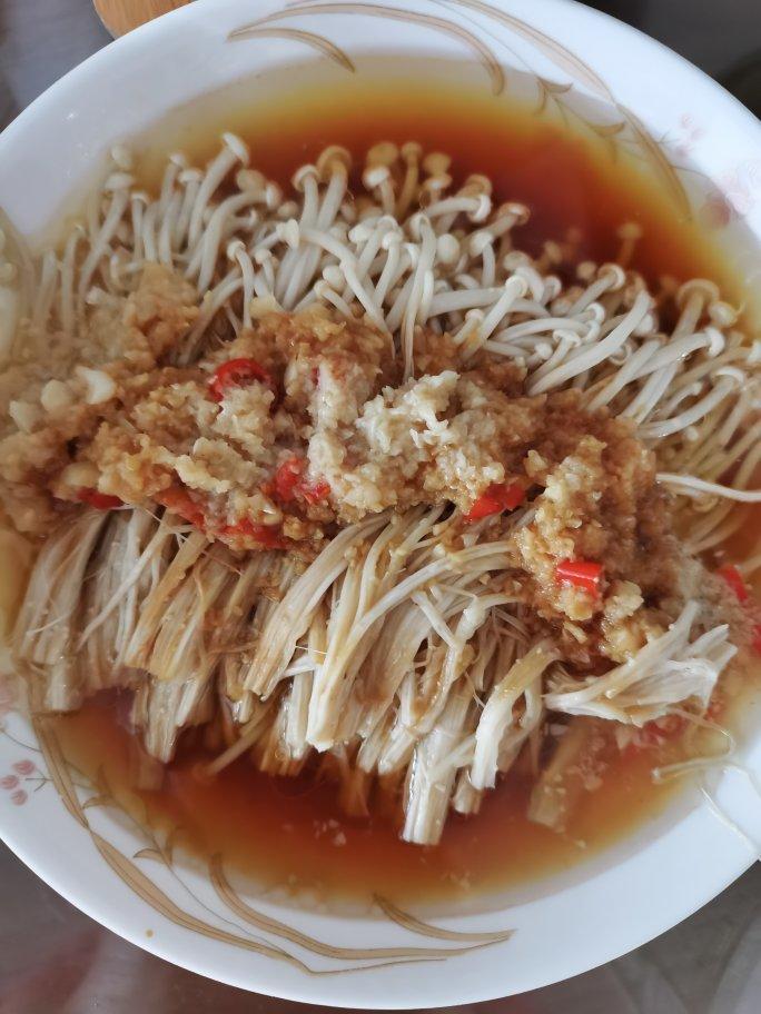 蒜蓉蒸金针菇