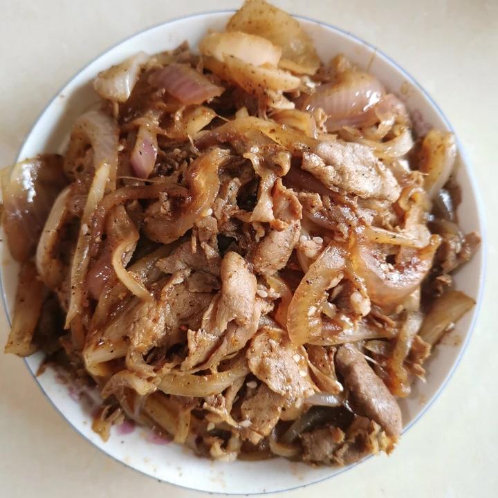 香喷喷的孜然羊肉卷
