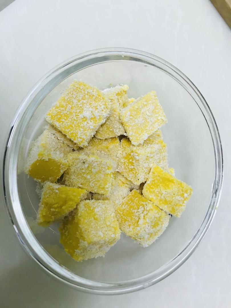 芒果椰奶布丁（白凉粉版）