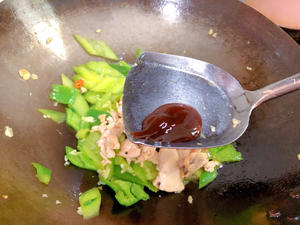 青瓜辣椒炒鸡胸肉（健康低脂）的做法 步骤8